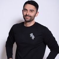 Jose on cord