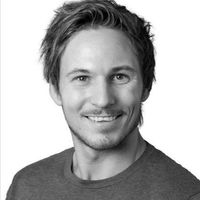 Fredrik on cord