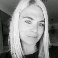 Melissa  on cord