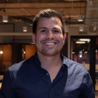 Erik on cord