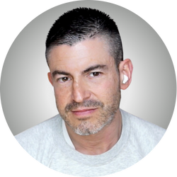 Justin Berkovi on cord