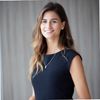 Aylin Arabacioglu on cord